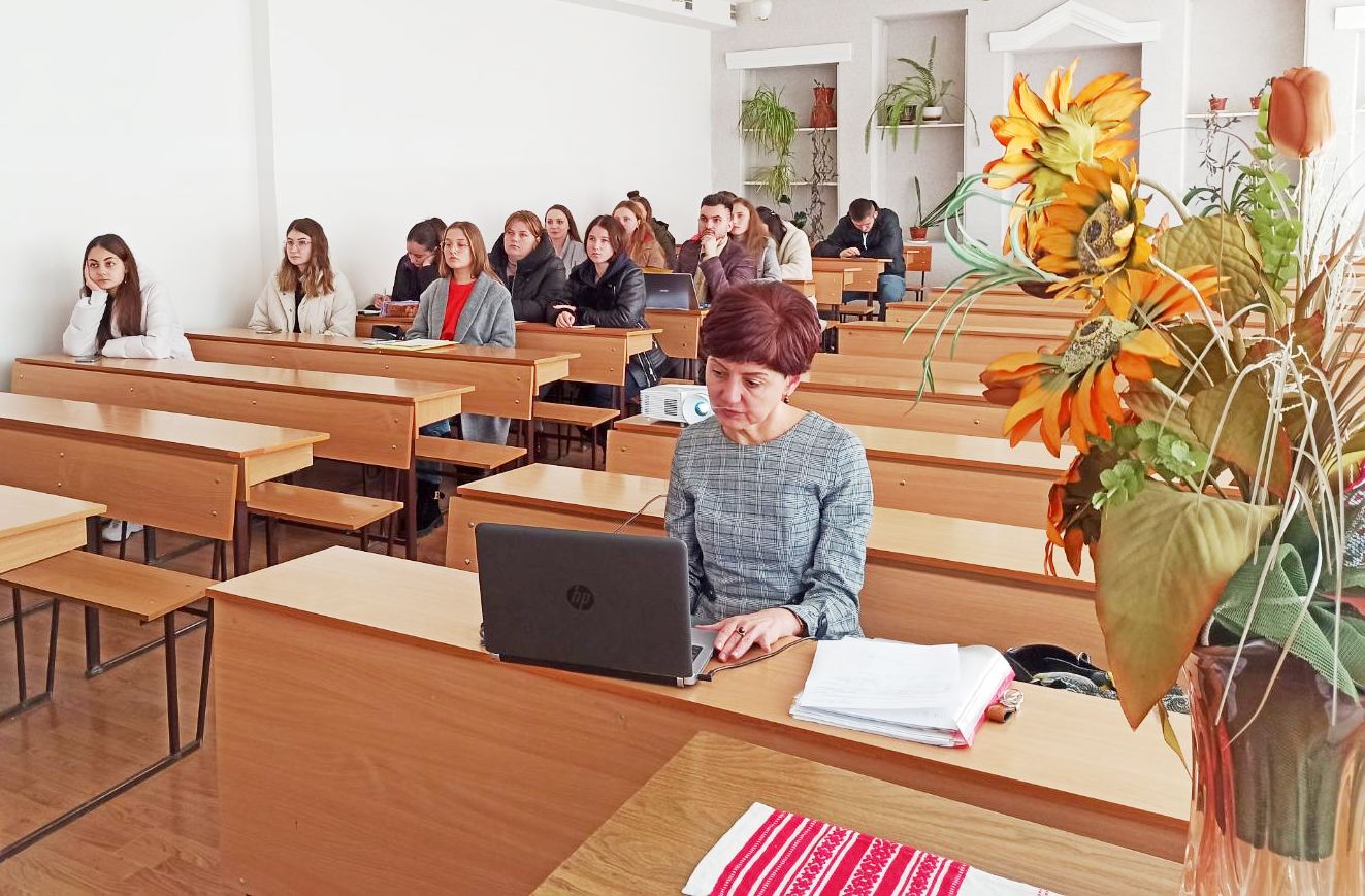 Працюємо і в очному форматі